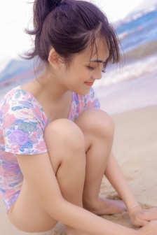 大学生特殊的按摩精油